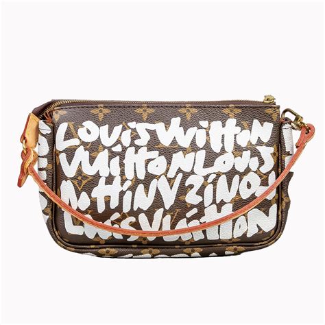 louis vuitton stephen sprouse graffiti pochette|louis vuitton sprouse sale.